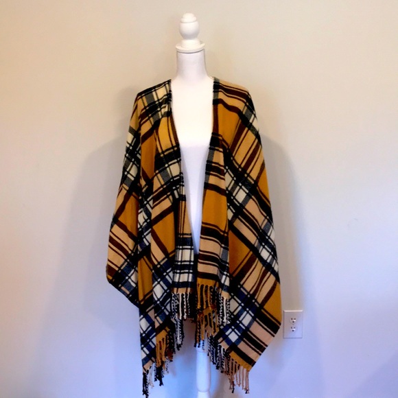 NWOT designer inspired super warm wrap - Picture 1 of 6
